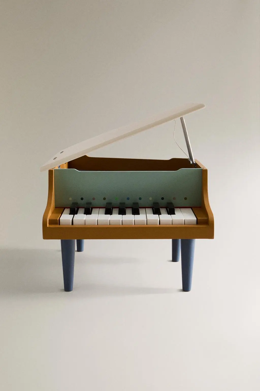 zara product image