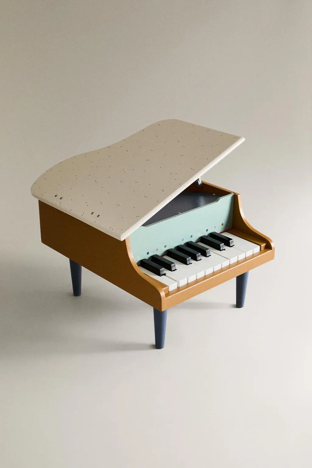 zara product image