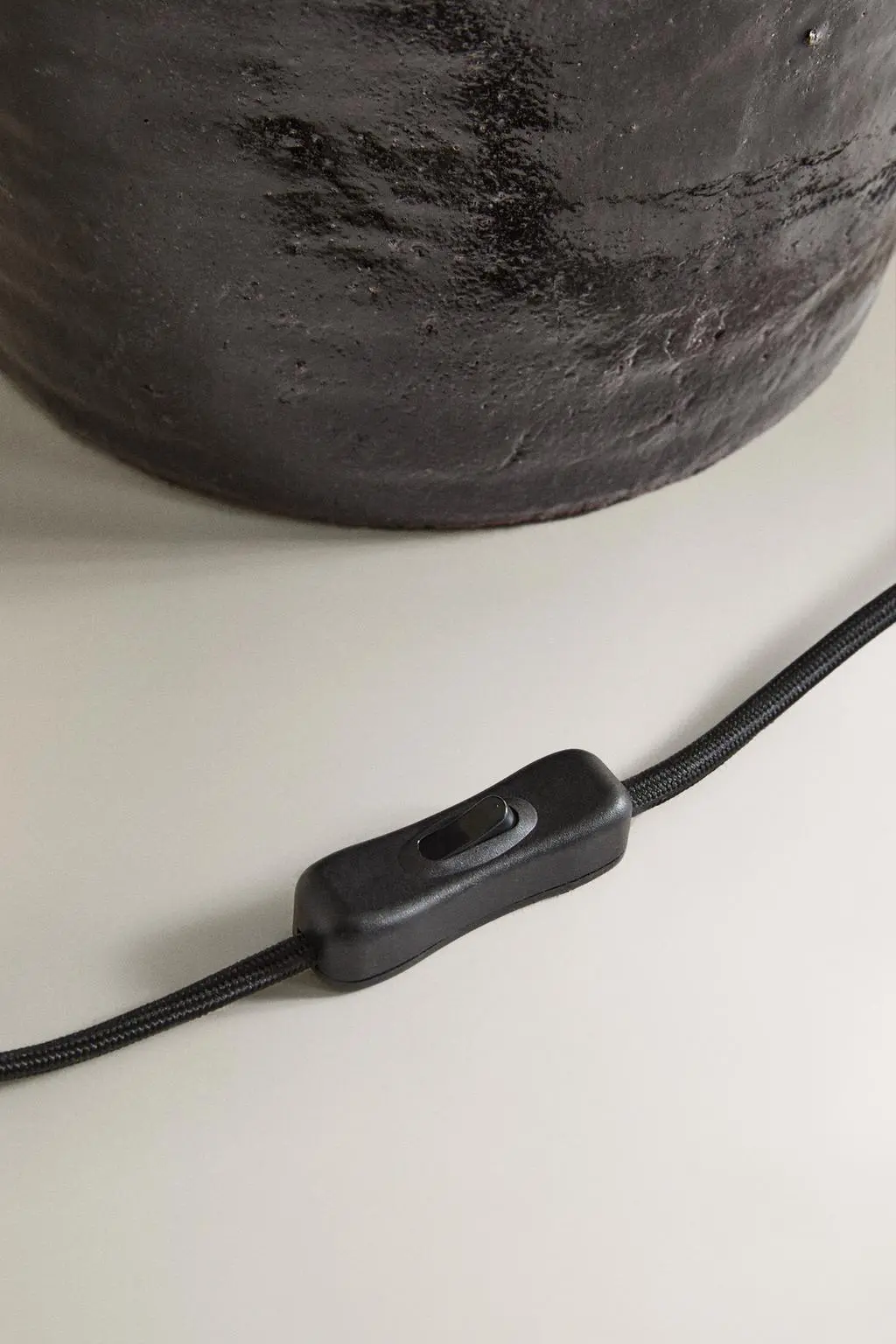 zara product image
