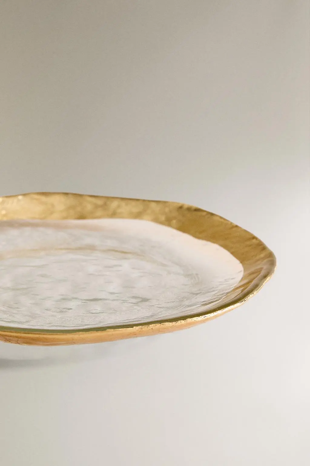 zara product image
