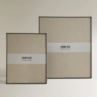 قاب عکس چوبی لوکس با روکش مات zara