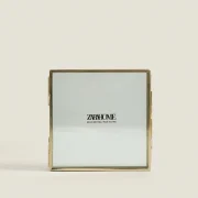 zara product image