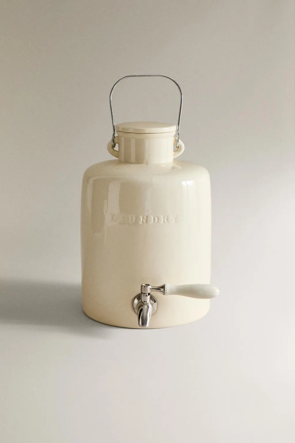 zara product image