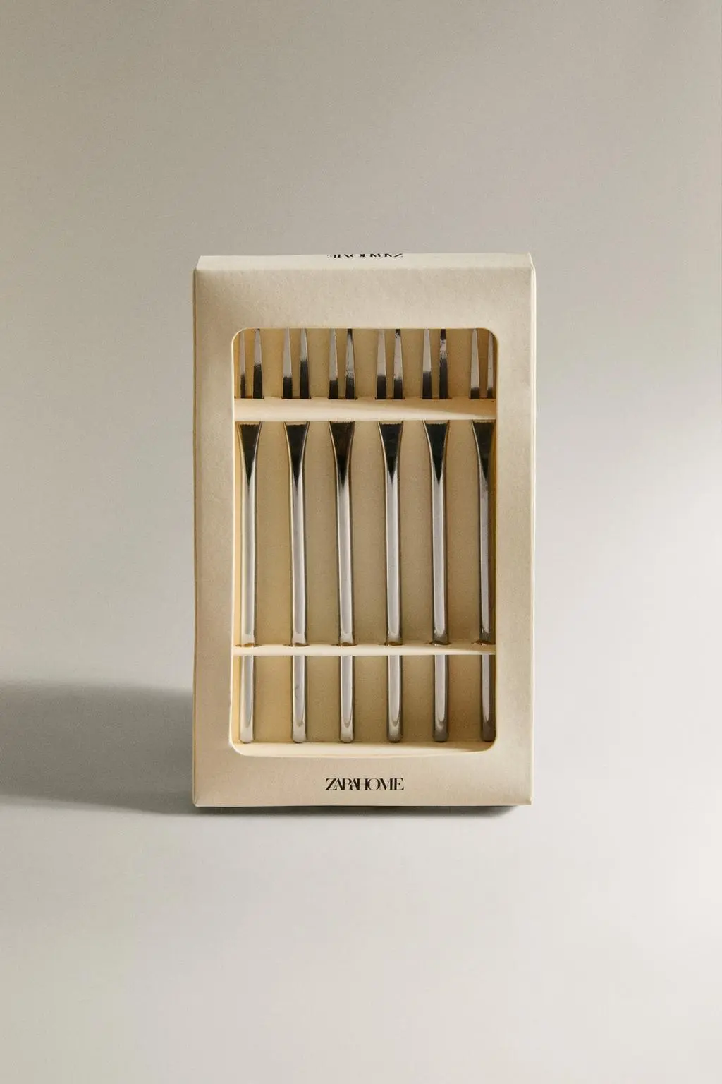 zara product image
