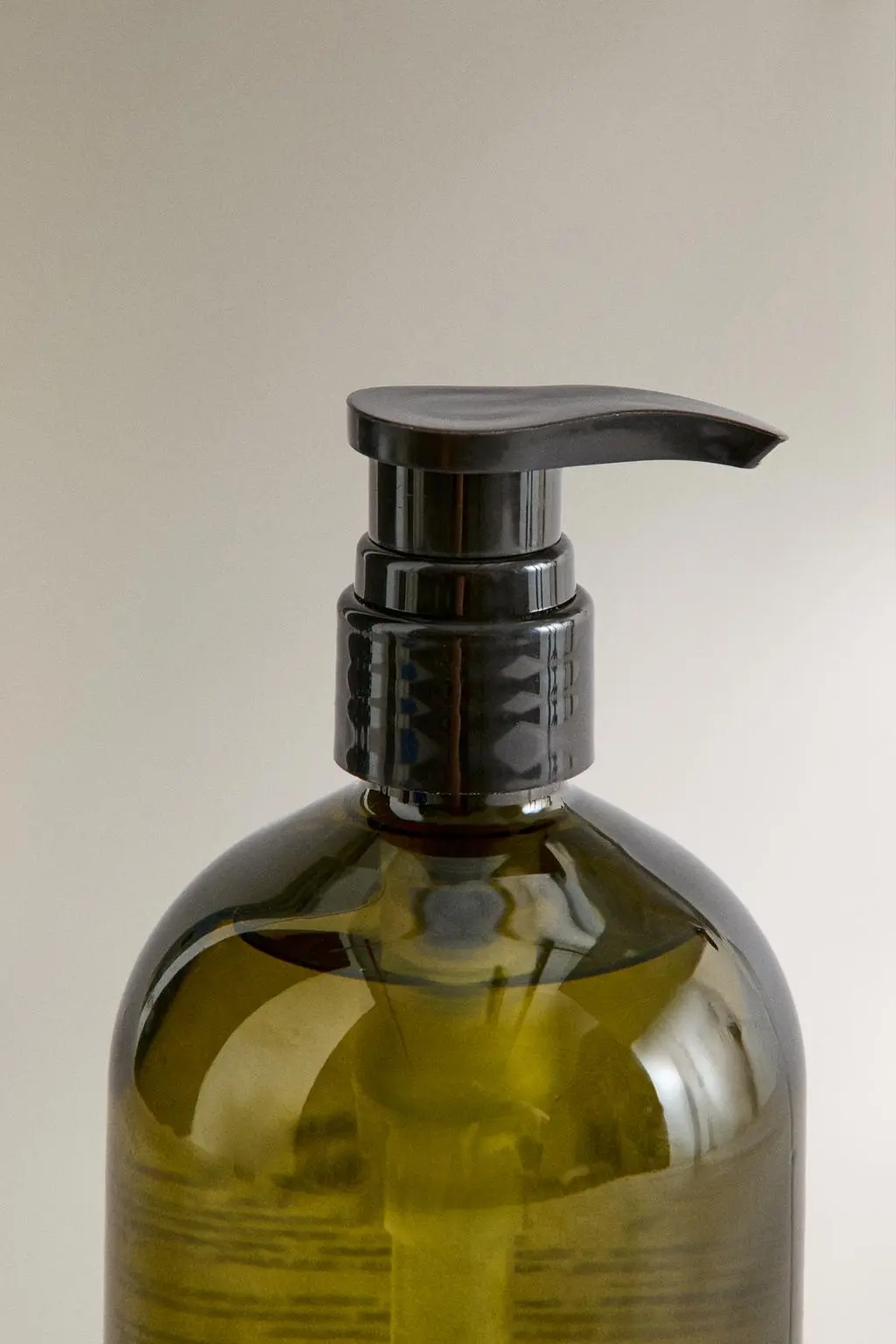 zara product image