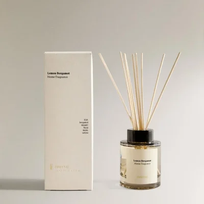 عطر اتاقی چوبی با رایحه ماندگار zara
