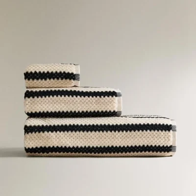 حوله مخملی لوکس با بافت نرم و جذب بالا zara