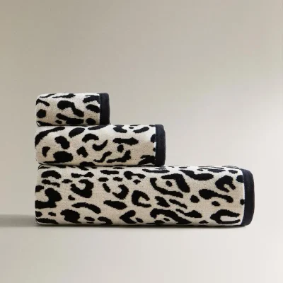 حوله حمام نرم و جاذب با الیاف ممتاز zara