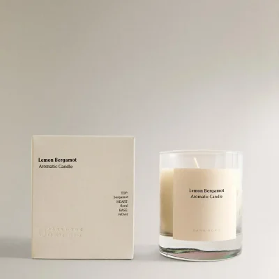 شمع معطر لوکس - رایحه وانیل و دارچین zara