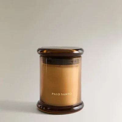 شمع معطر لوکس با رایحه وانیل و چوب صندل zara