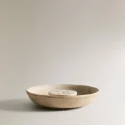 zara product image