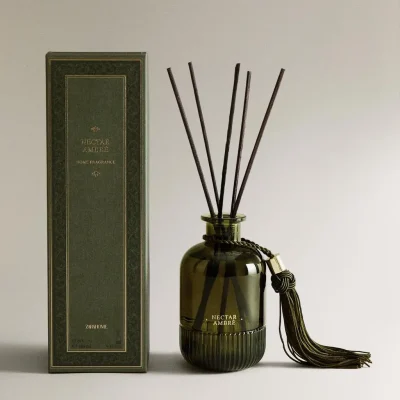 عطر چوبی لوکس فیدو | رایحه‌ای ماندگار برای فضای خانه zara