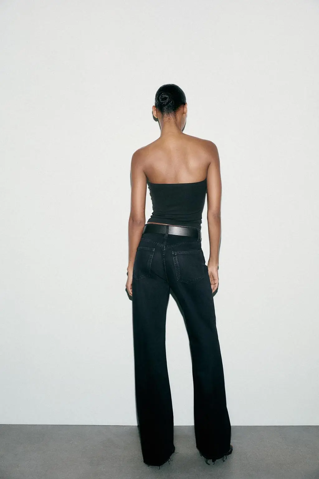 zara product image