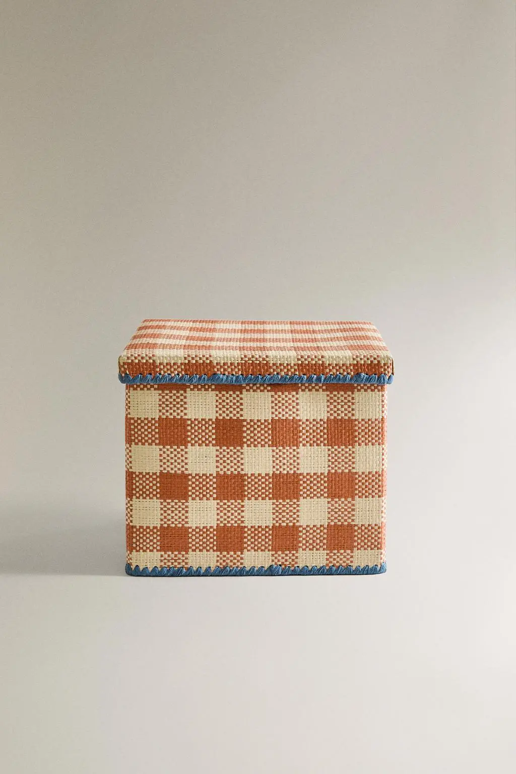 zara product image