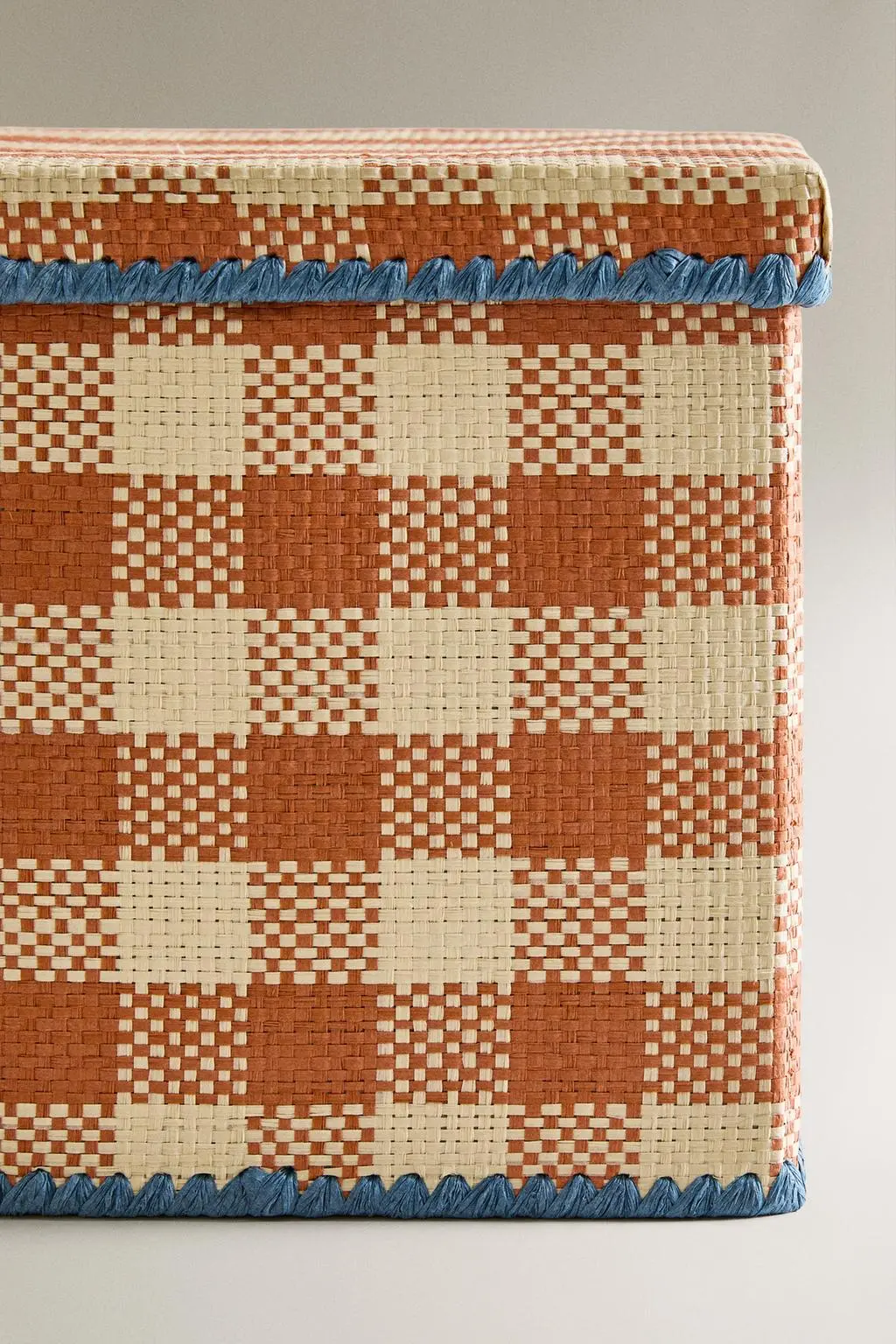 zara product image
