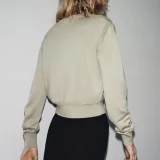 zara product image