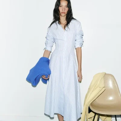 تی‌وستیدو زنانه با پارچه کرپ و طراحی کلاسیک zara