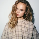 zara product image