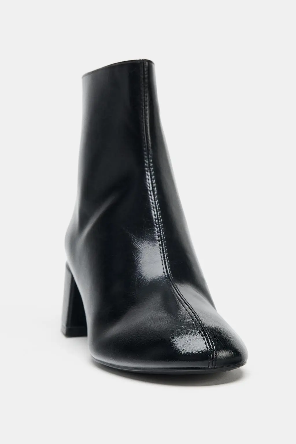 zara product image