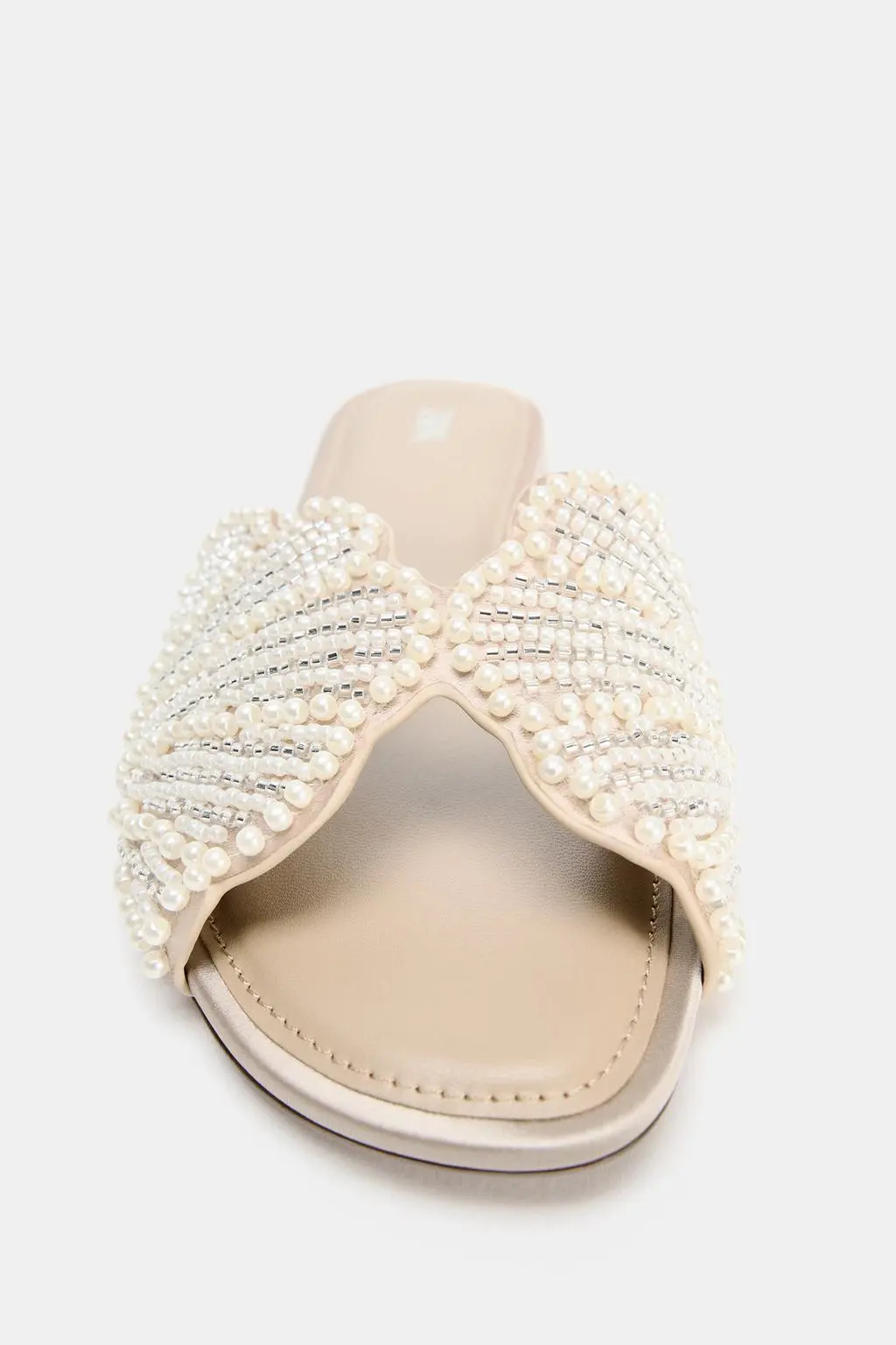 zara product image