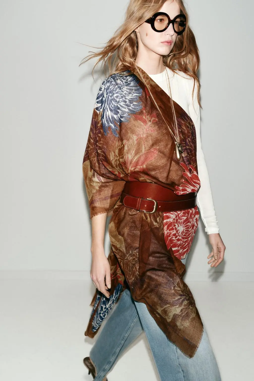 zara product image