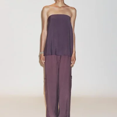 تاپ دکلته با پارچه کشی و شانه‌های باز zara