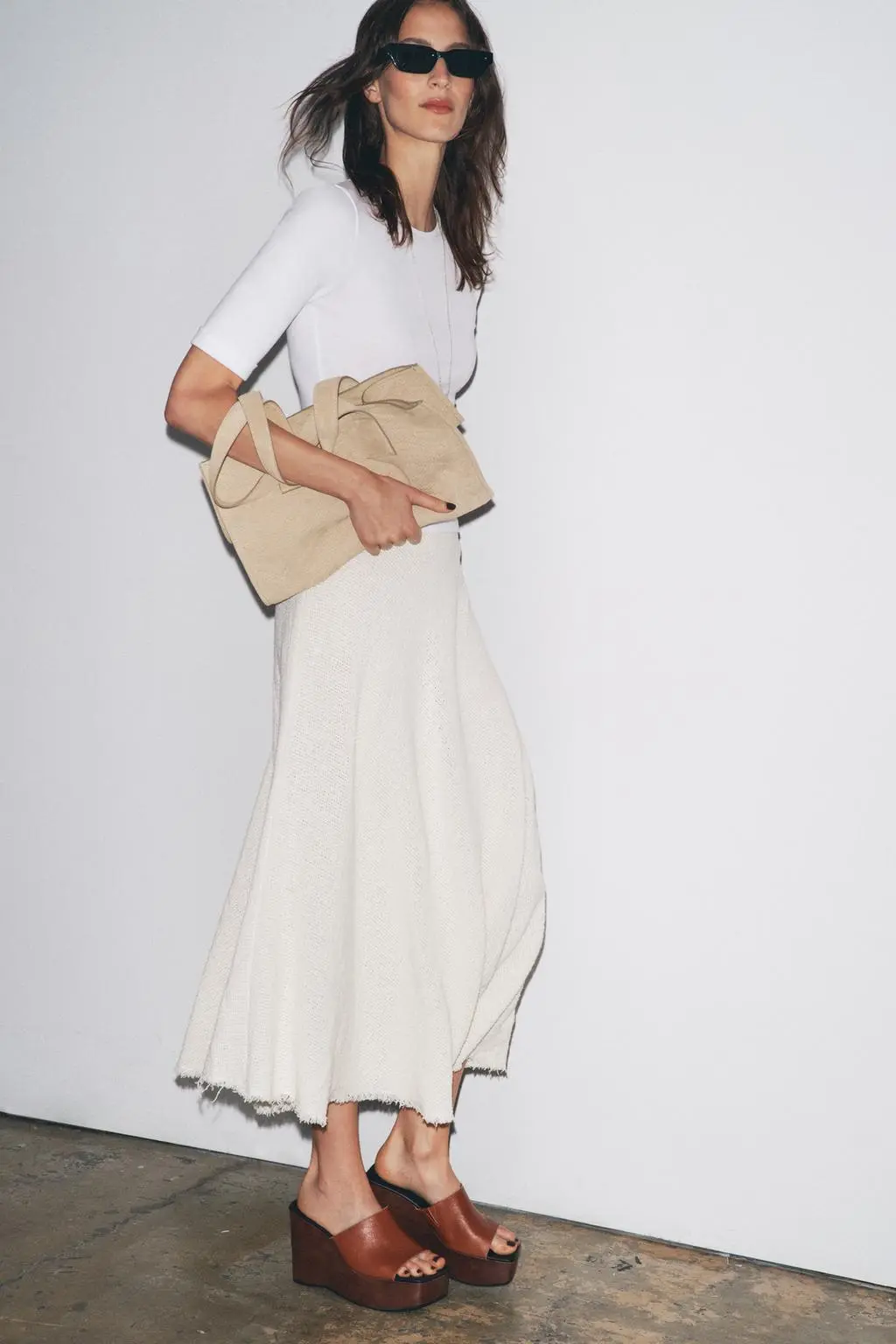zara product image