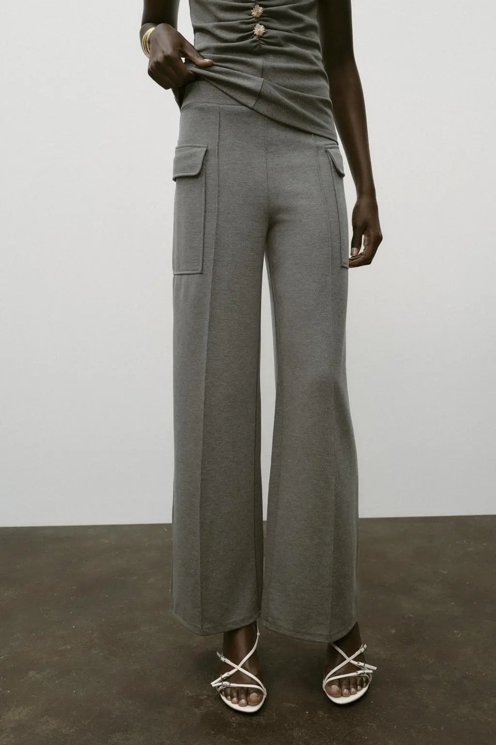 zara product image