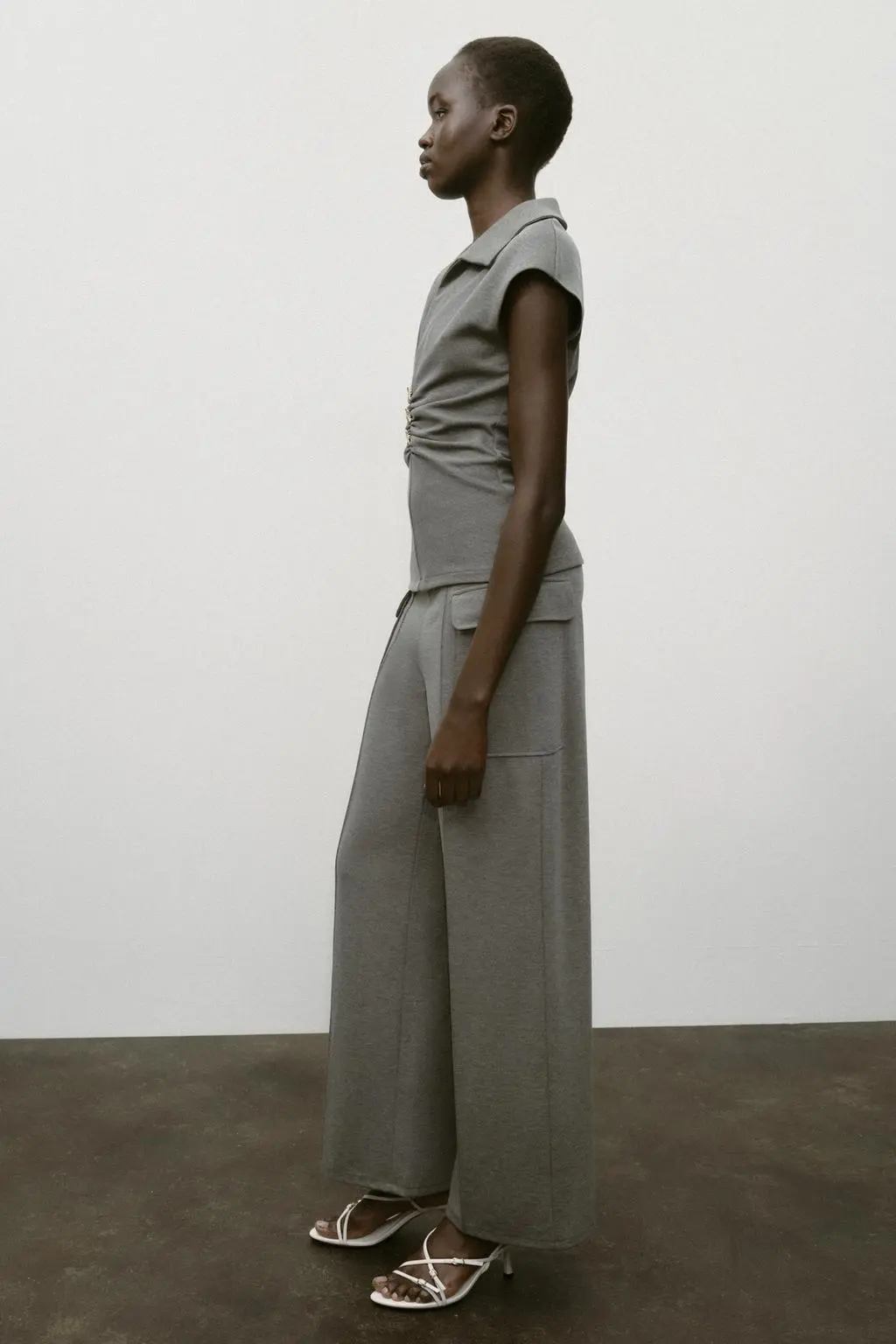 zara product image