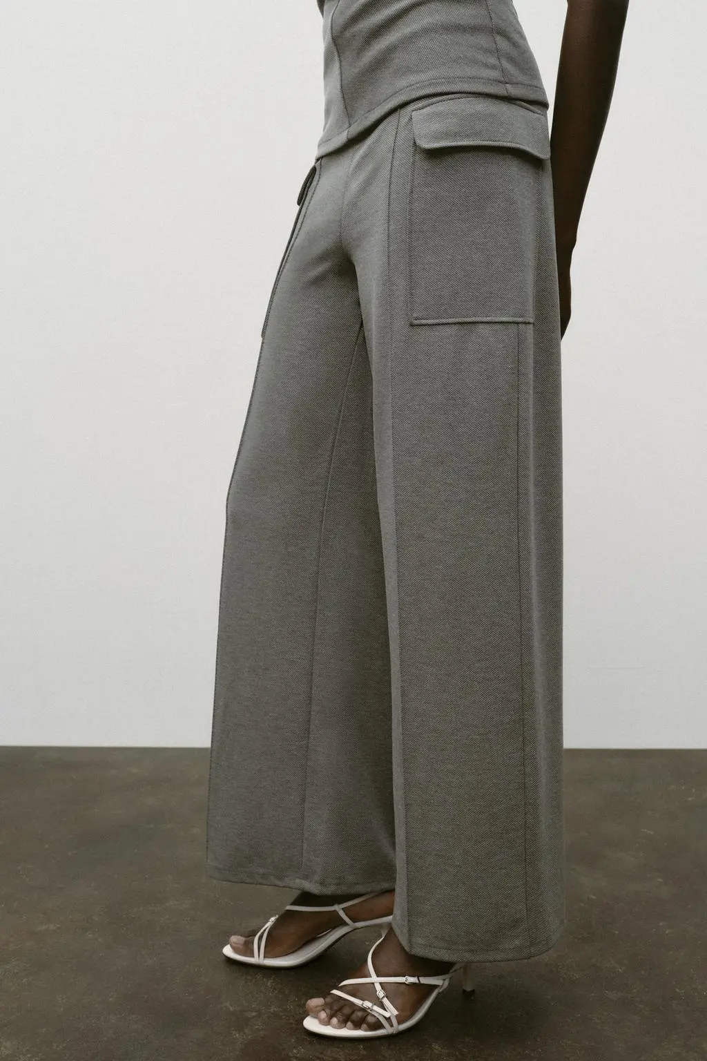 zara product image