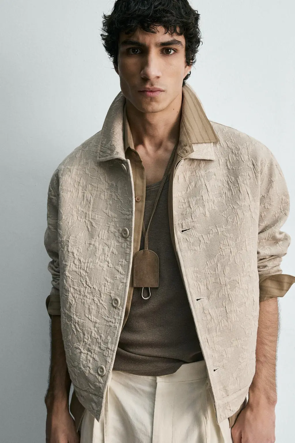 zara product image