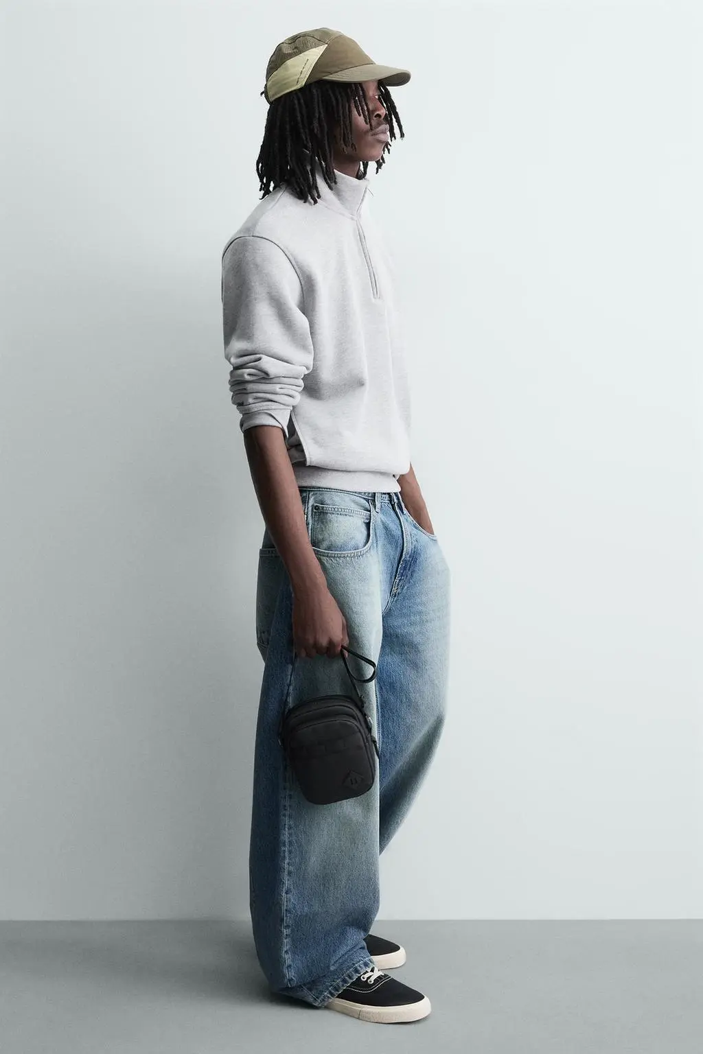zara product image