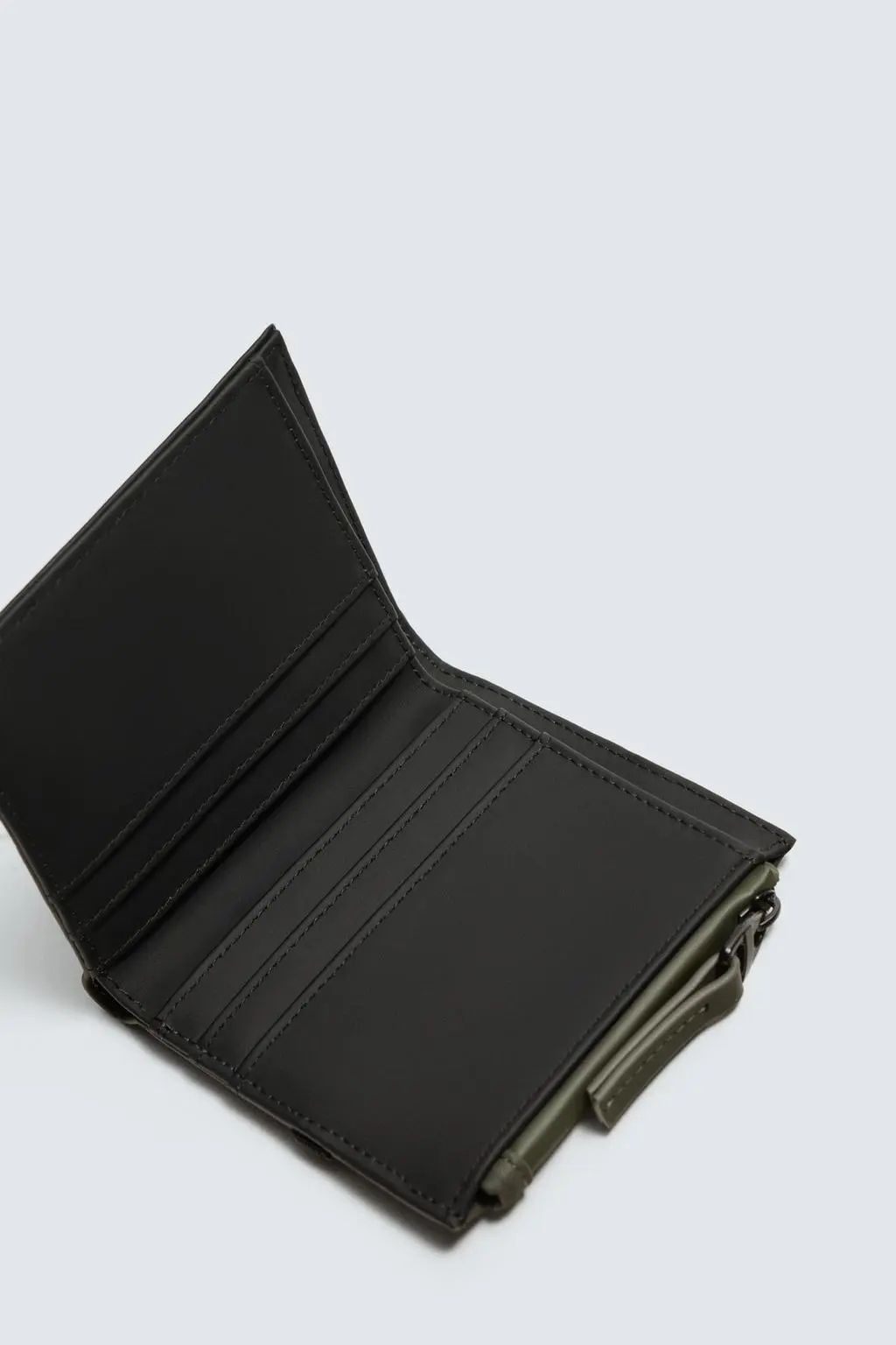 zara product image