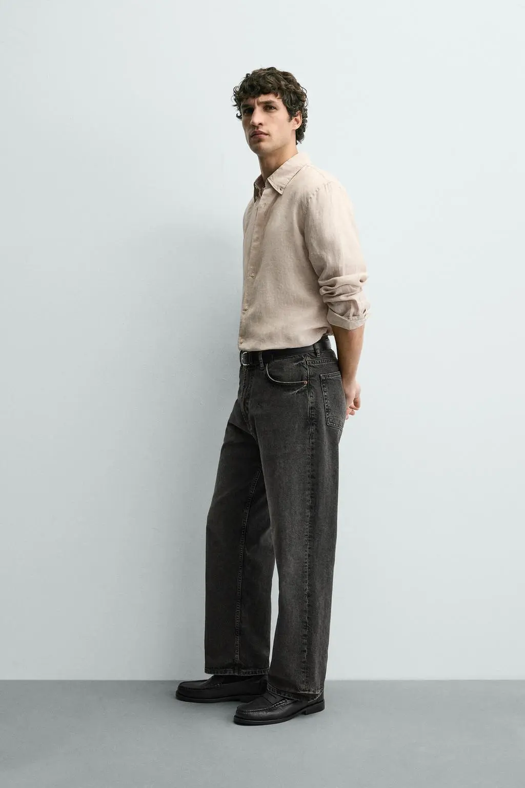 zara product image