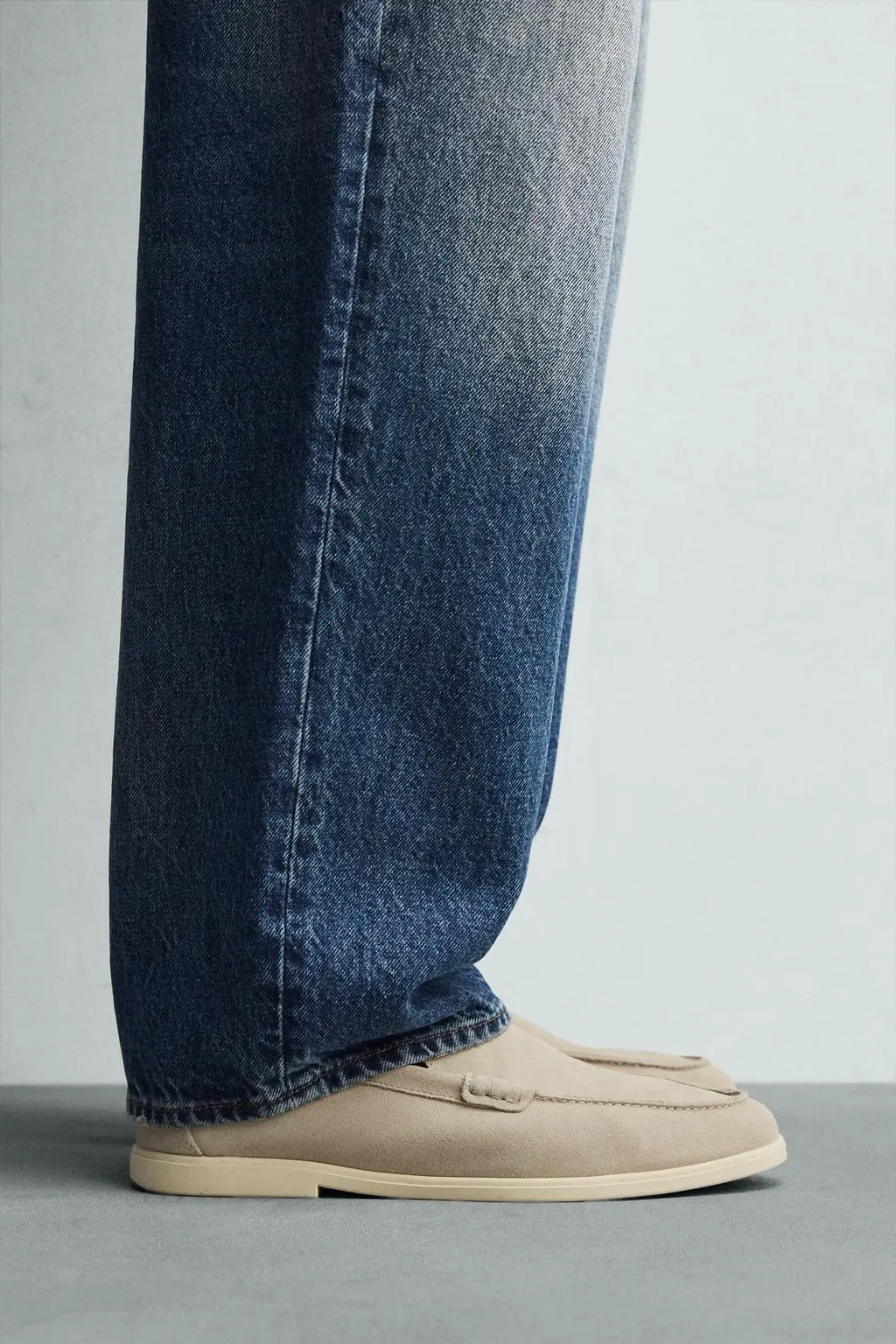zara product image