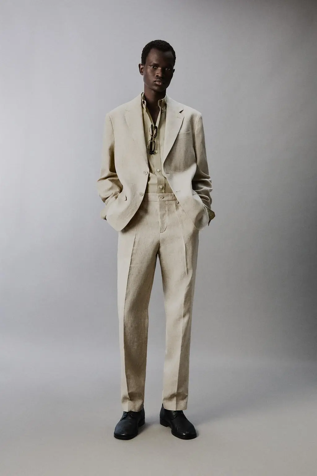 zara product image