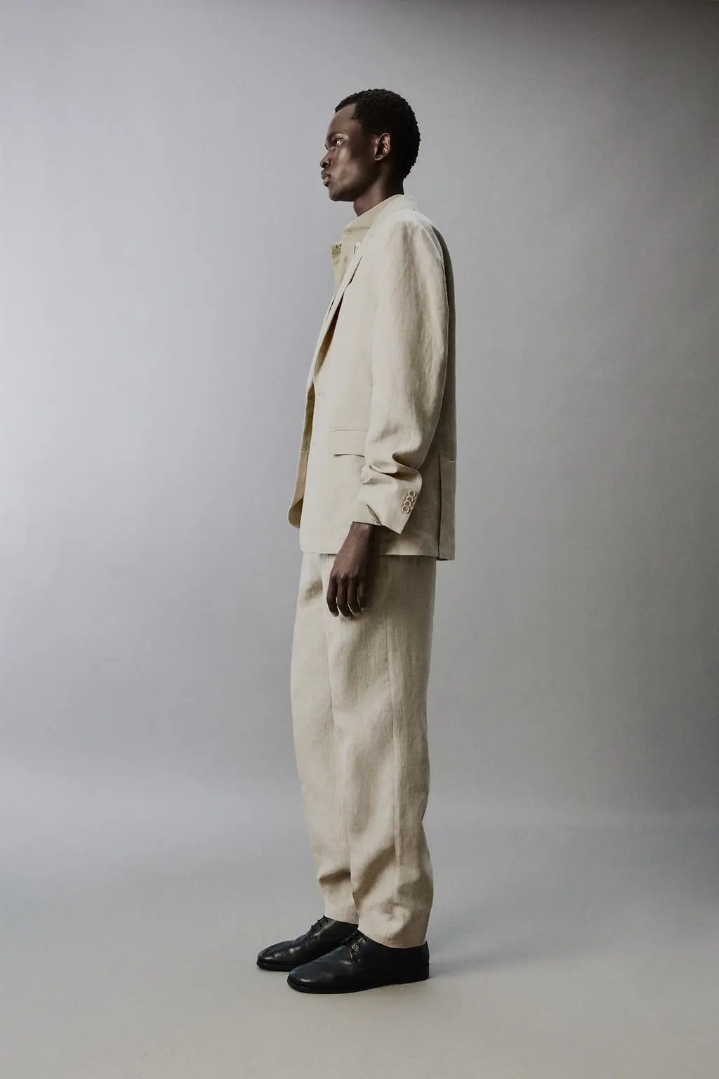 zara product image