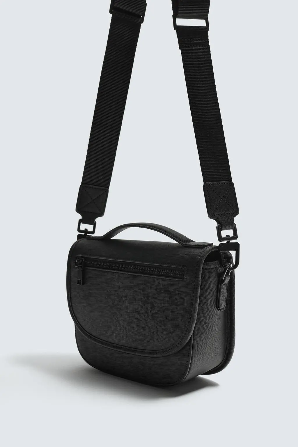 zara product image