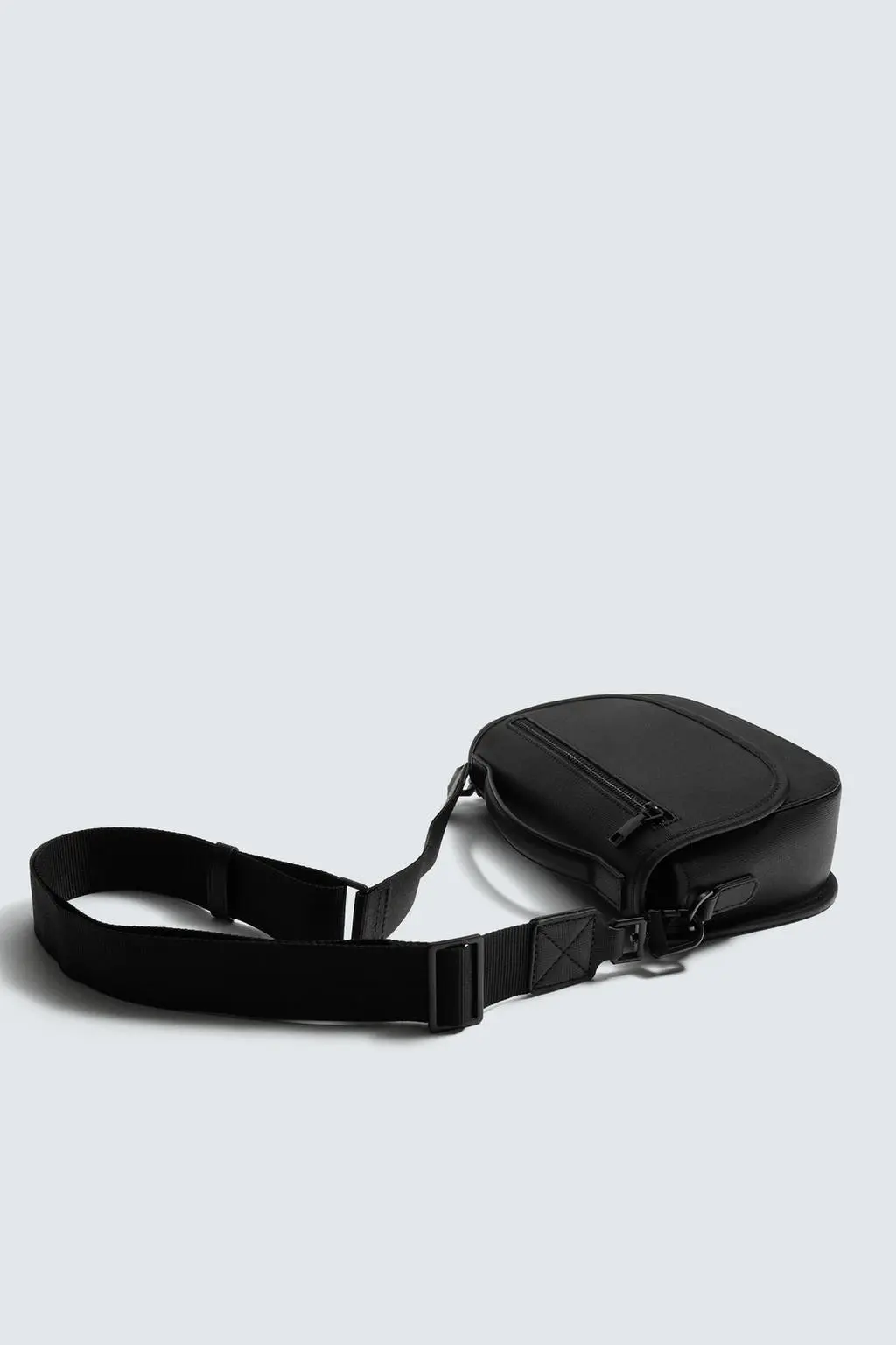 zara product image