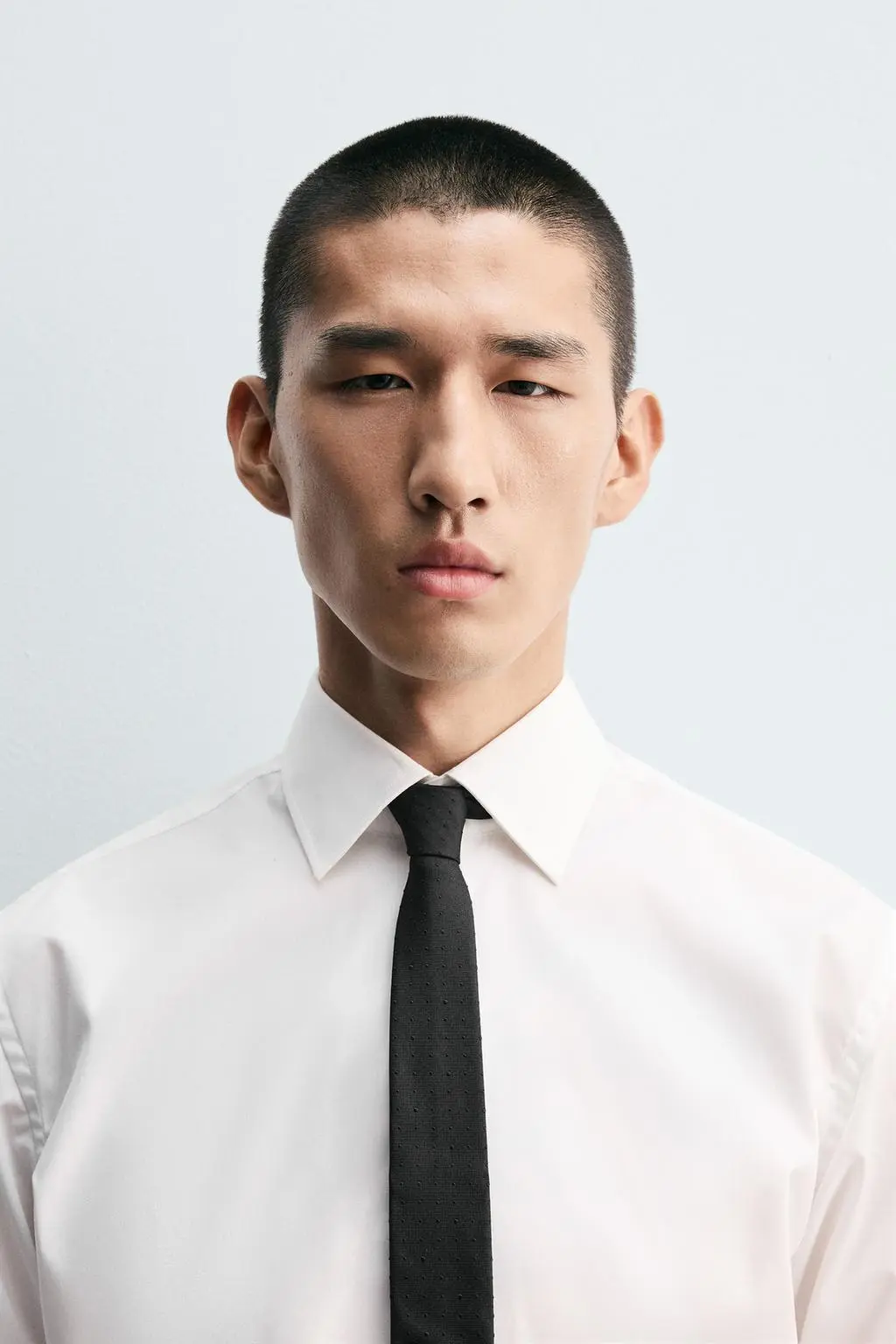 zara product image