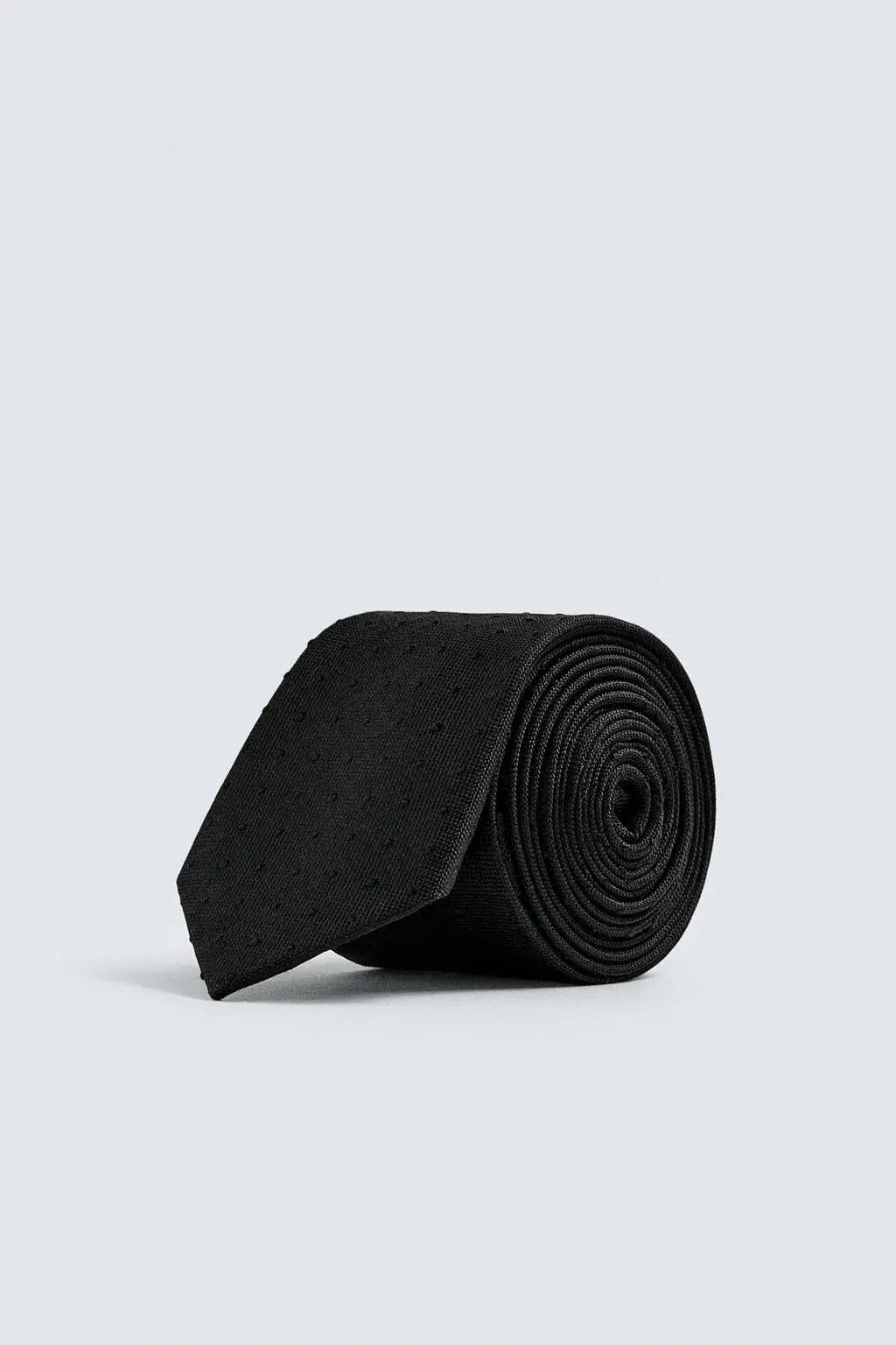 zara product image