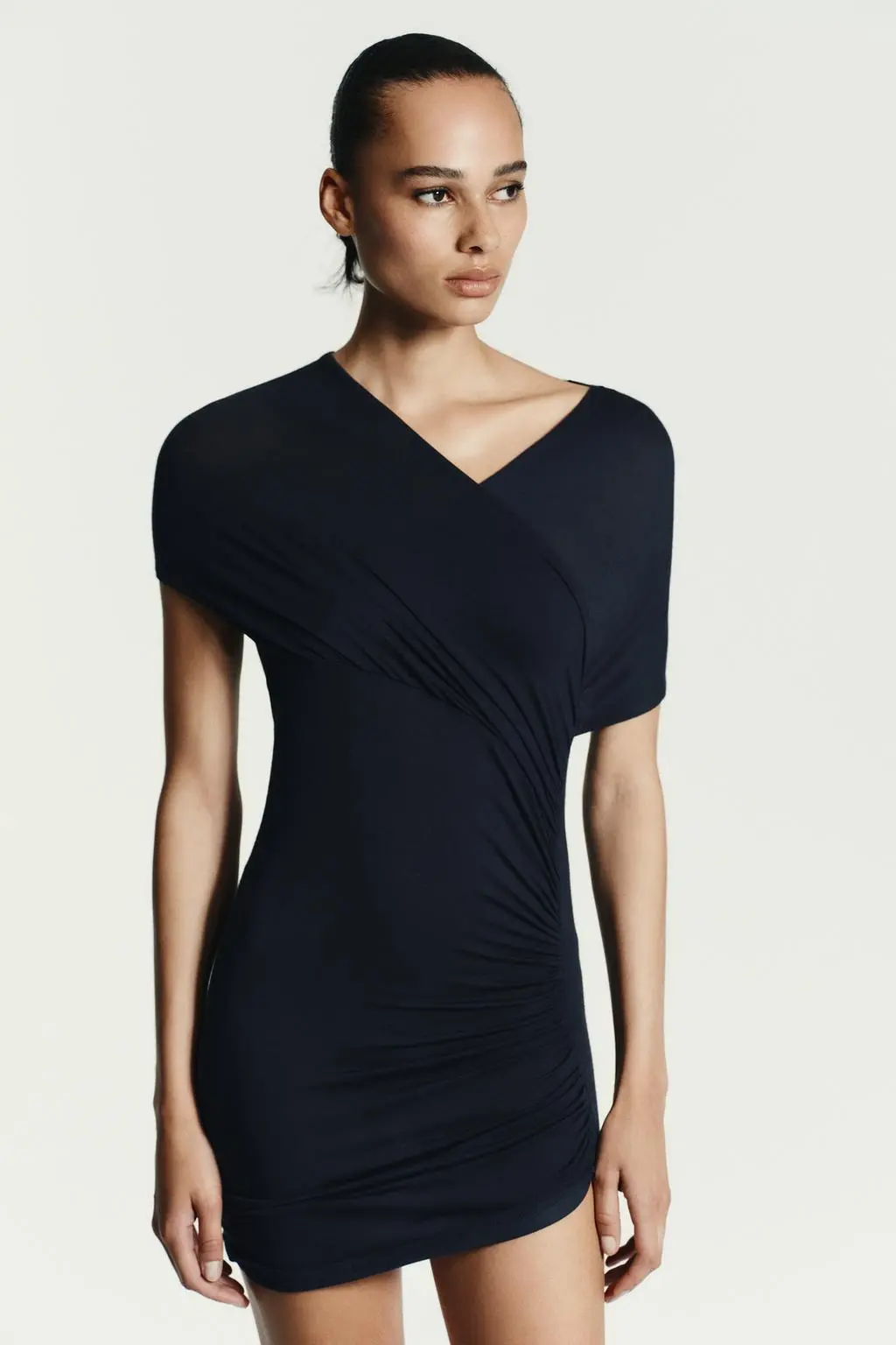zara product image