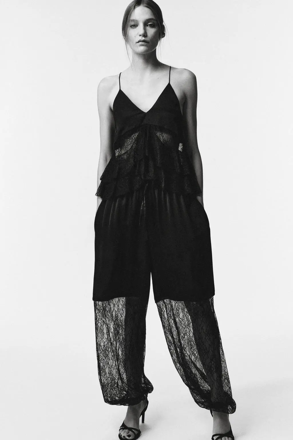 zara product image