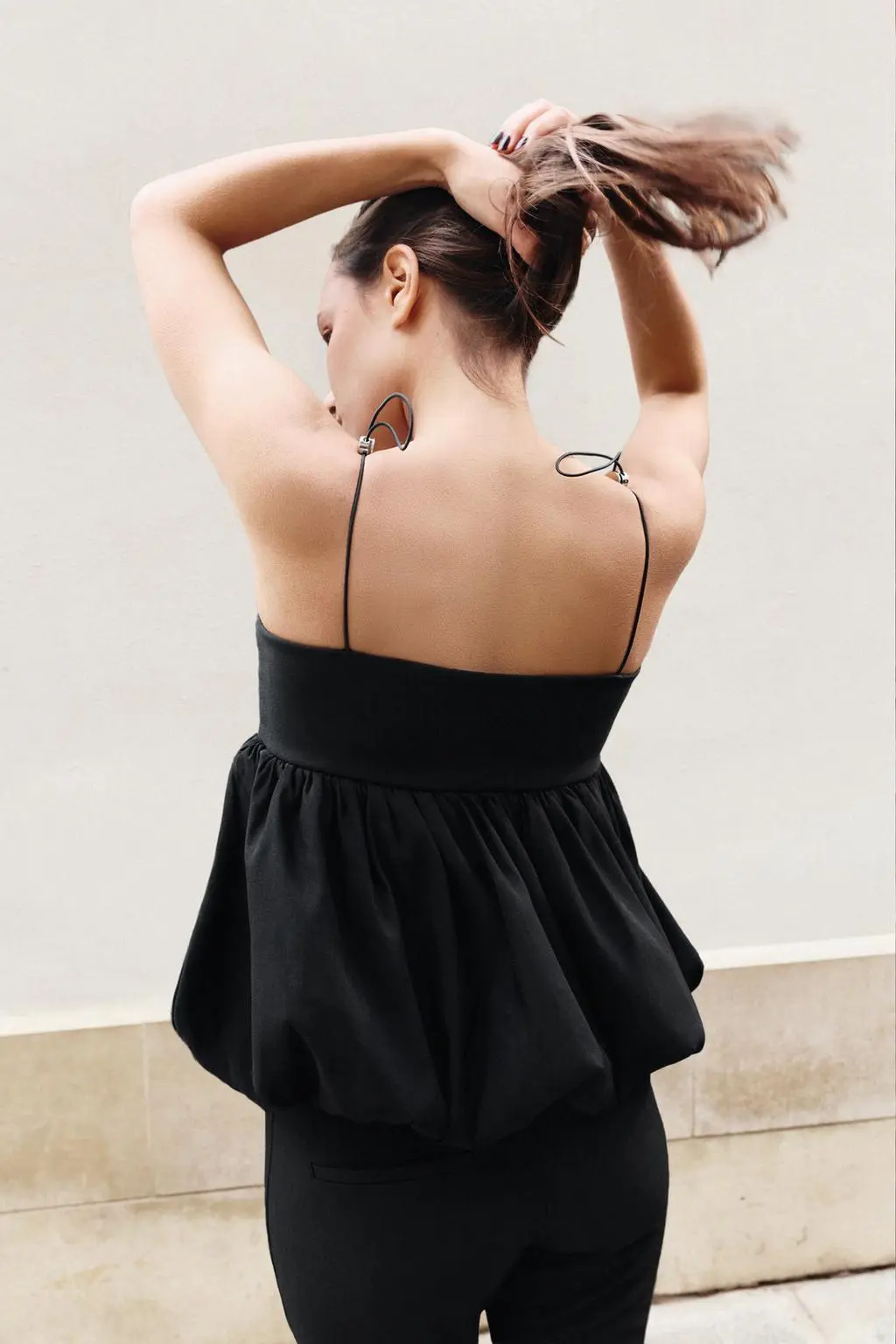 zara product image