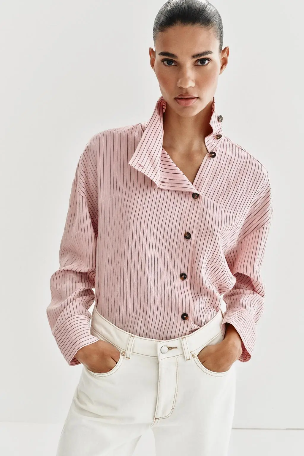 zara product image