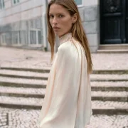 zara product image