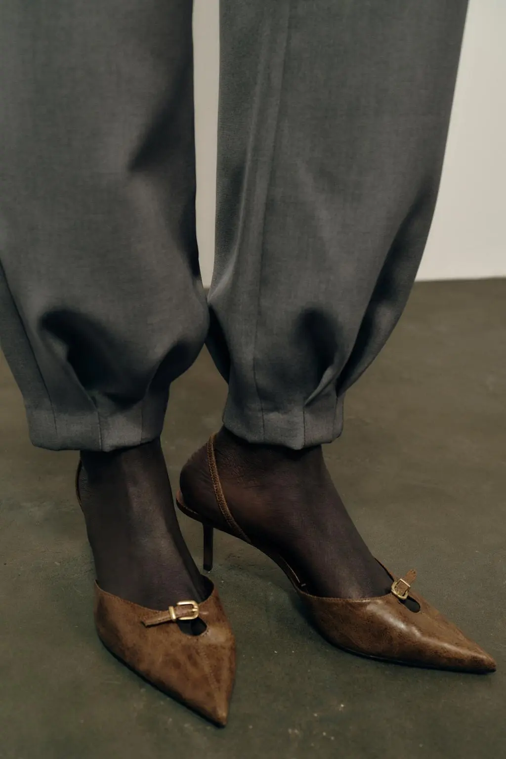 zara product image