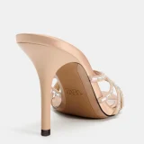 zara product image