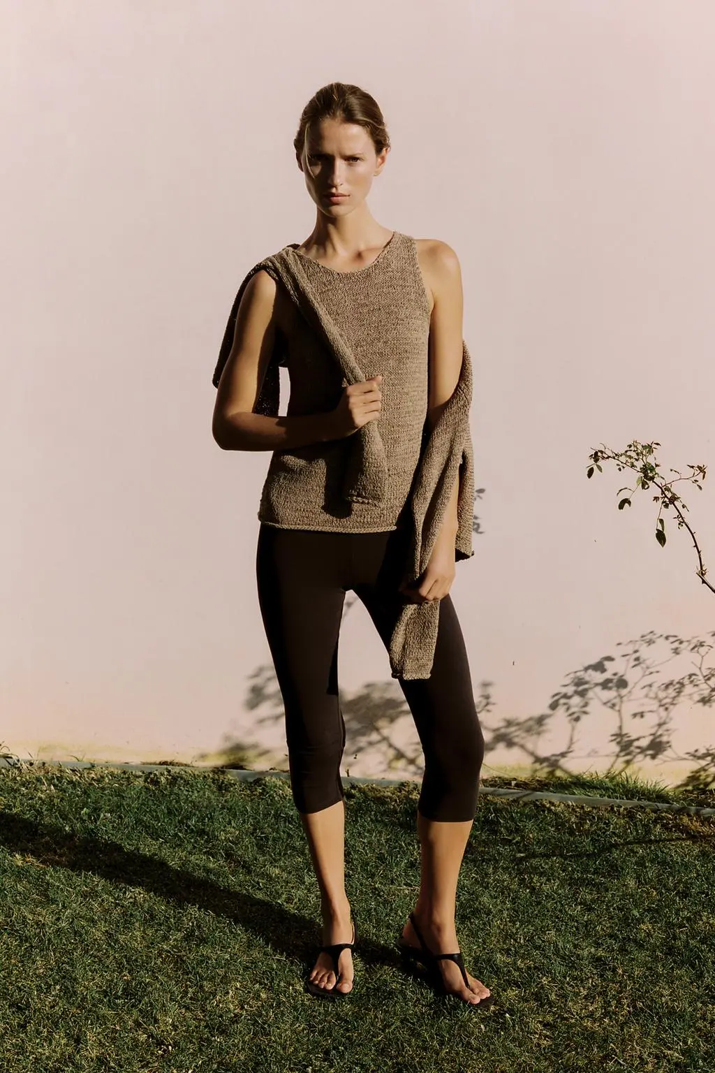 zara product image