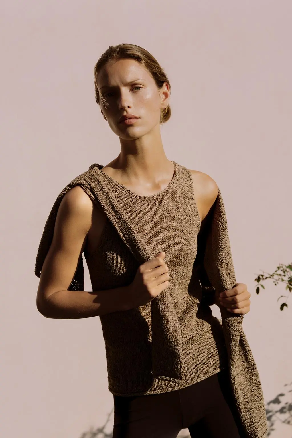 zara product image